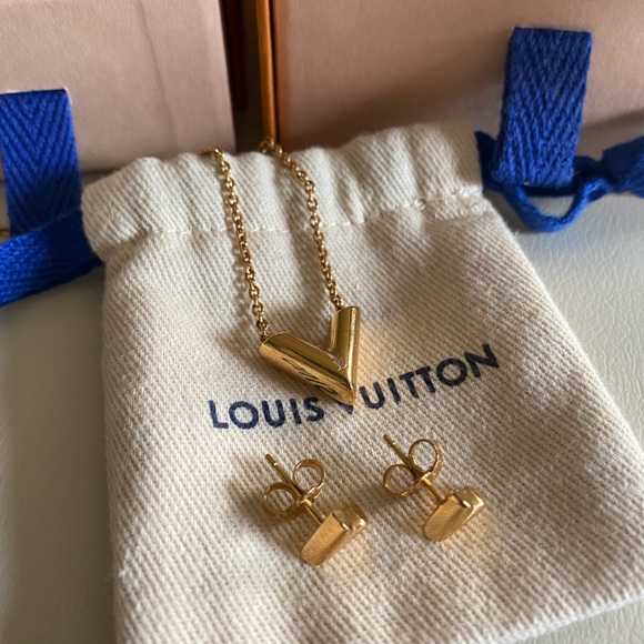 Louis Vuitton Jewelry - Authentic Louis Vuitton Set